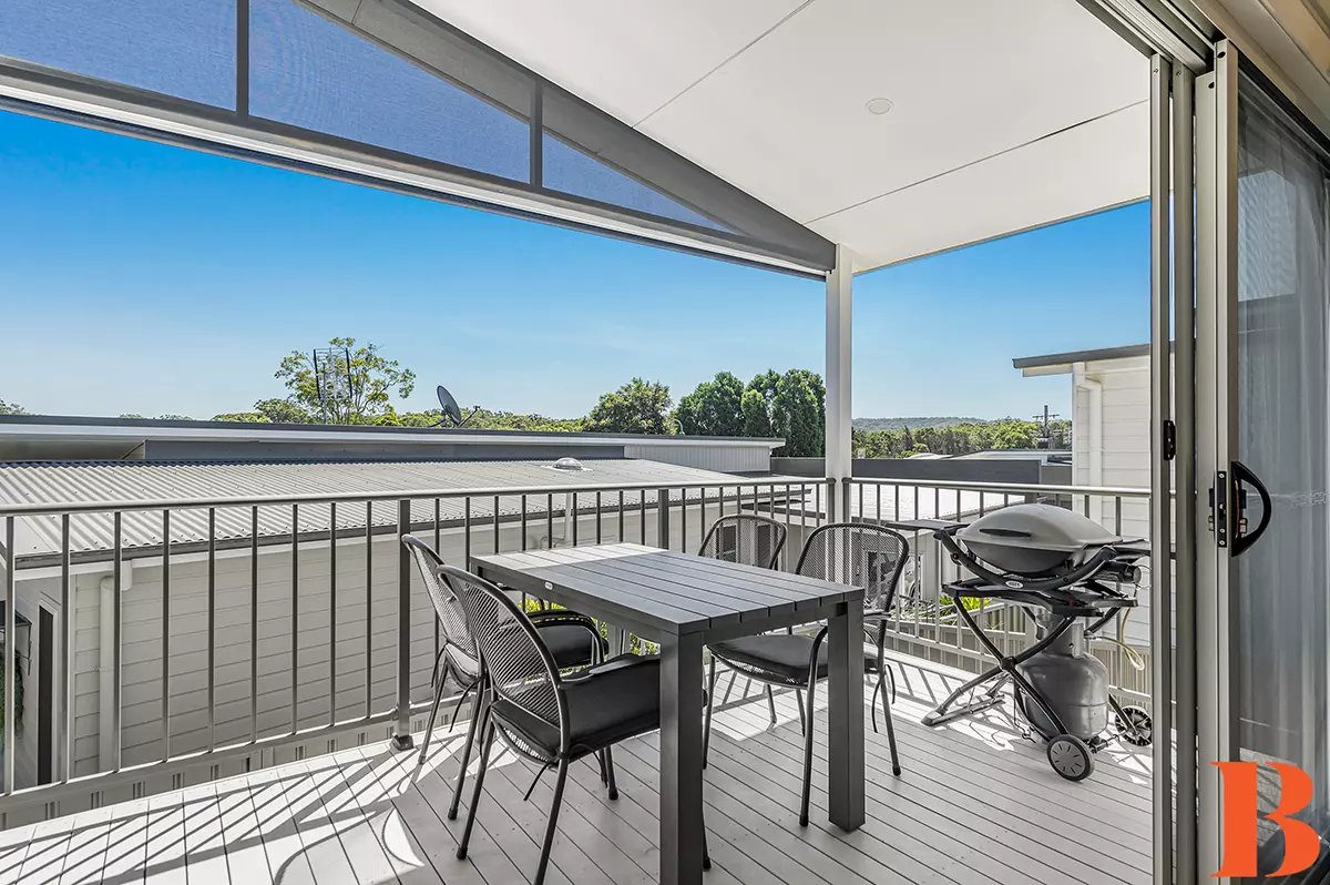 DEPOSIT TAKEN / UNDER CONTRACT - Gated Community - Minutes walk to Pool, Community Centre and Shopping