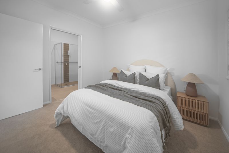 Light-filled modern villa