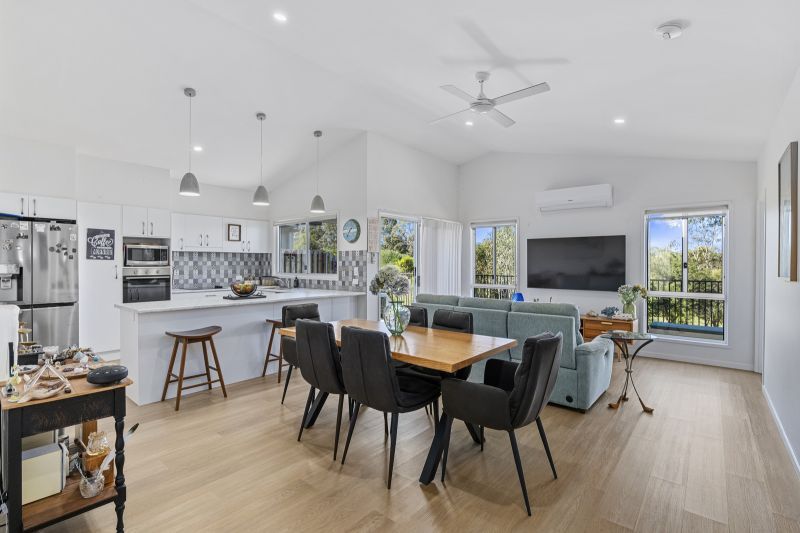 Million Dollar Views – No Back Neighbours!