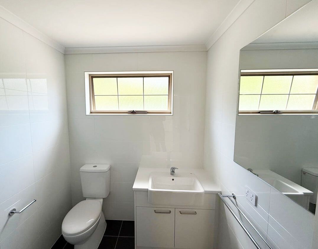 Fully refurbished 2-bedroom unit available now in Walkerville!