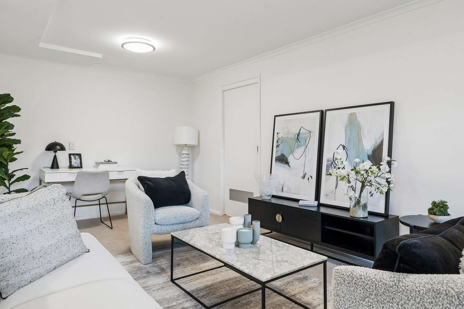 A Peaceful Villa Steps From the Community