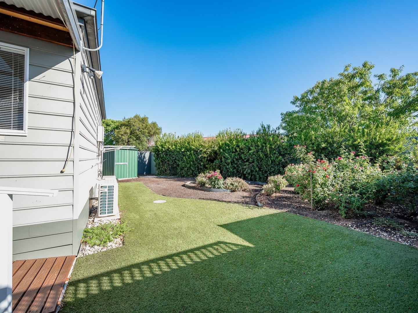Lifestyle Communities Shepparton - Beautiful home with a secret rose garden