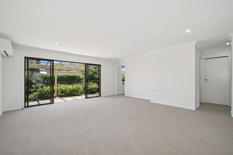 Bright Villa with Private Courtyard