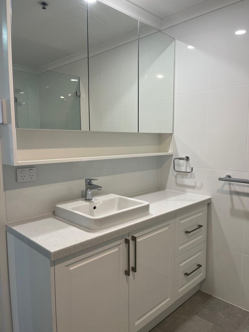 GORGEOUS APARTMENT NOW AVAILABLE