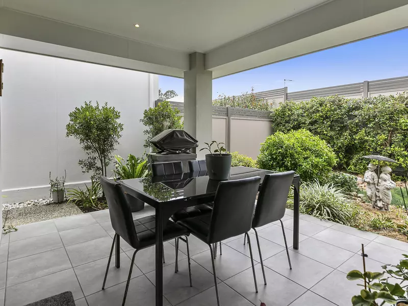 Low Maintenance Living in Exclusive Community