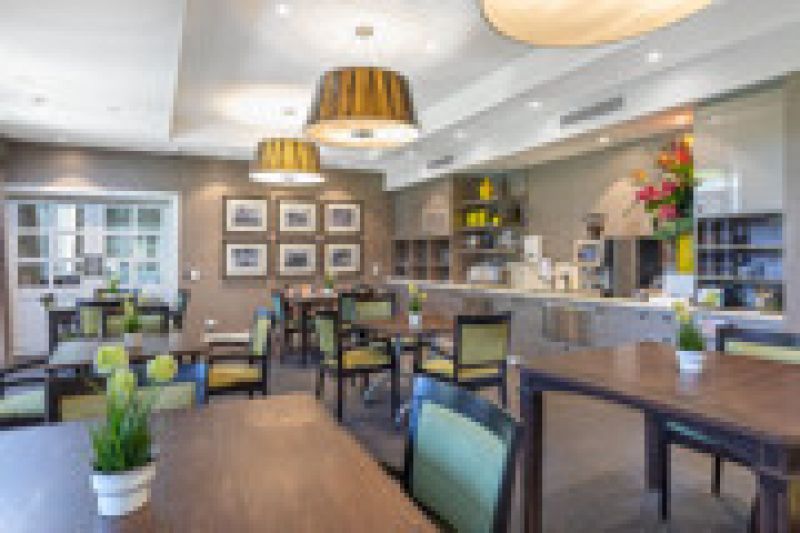 Contemporary Retirement Living in a Quiet Location