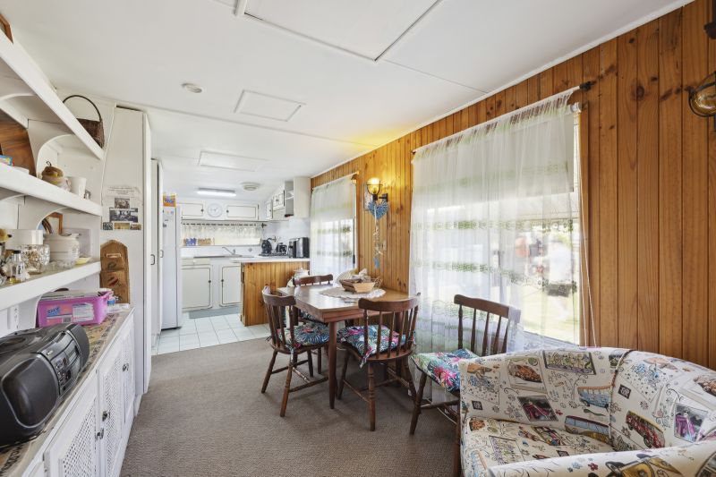 Renovators Delight- Neat & Tidy 2 Bedroom Home