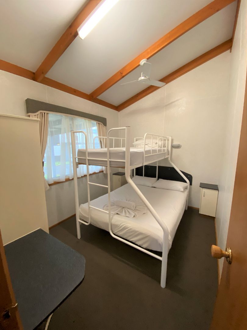 Portland Tourist Park - Pre-Loved Home