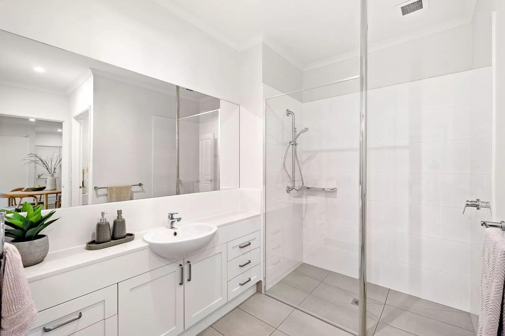 Spacious and Affordable 1 bedroom Apartment