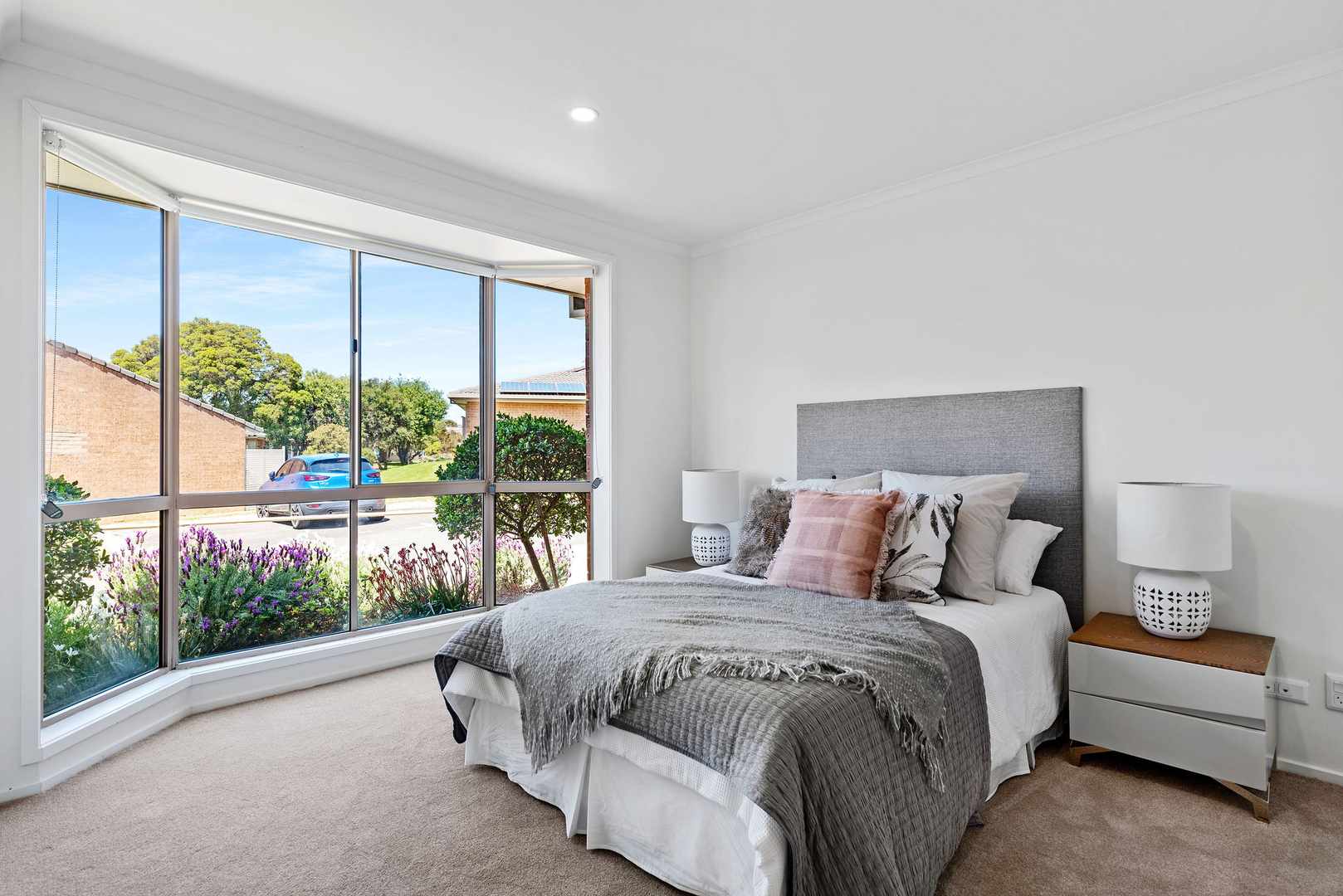 So close to everything, perfect 2 bed villa home!