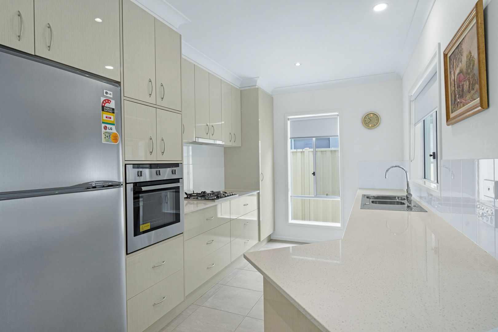 HOME 180 PALM LAKE RESORT TRUGANINA