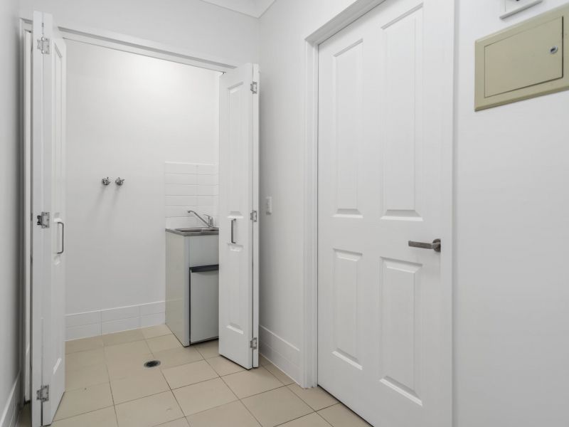 Bright Villa with Private Patio