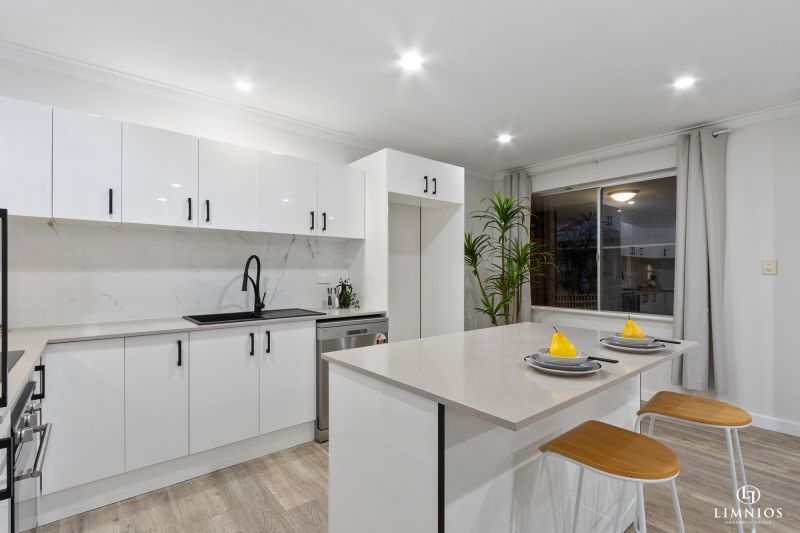 Simply Stunning and Feature Packed!