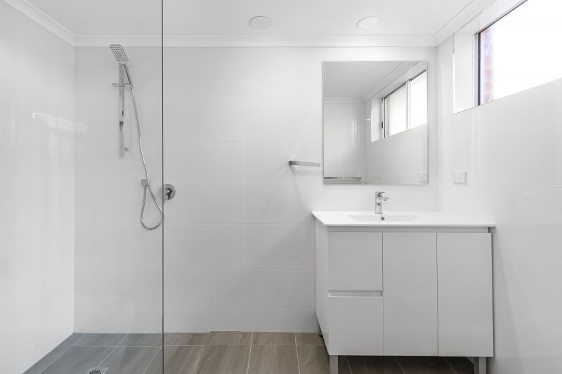 Perfectly maintained ground floor unit, with just a stroll to the main clubhouse and facilities