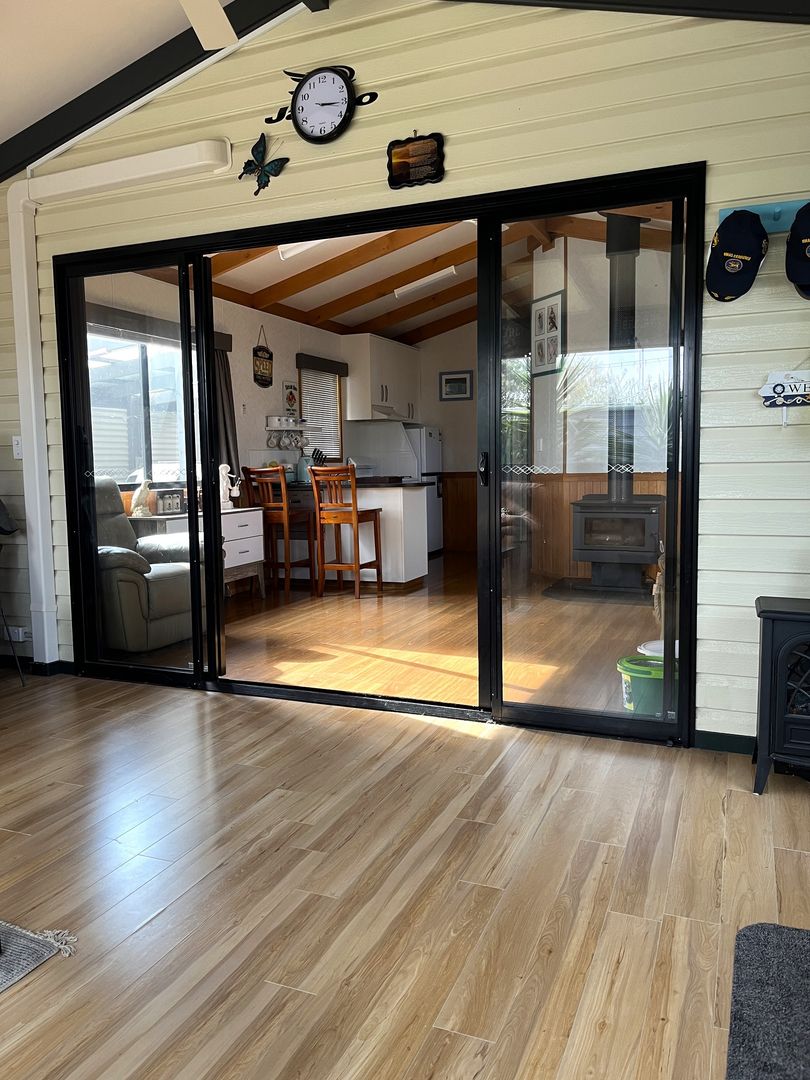 Paynesville Holiday Park - Permanent Living