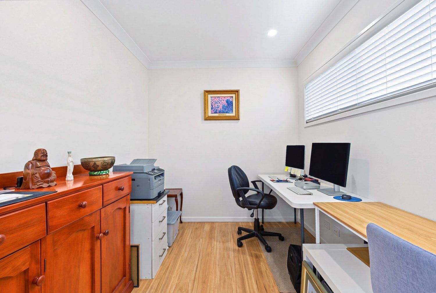 Modern Style, Prime Position