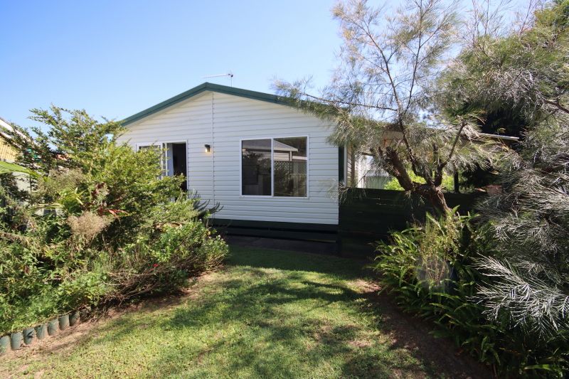 Tweed Broadwater Village, an Over 50’s Pet Friendly Lifestyle Village. 