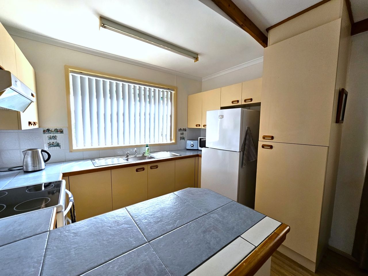 Price dropped hugely for urgent sale !!