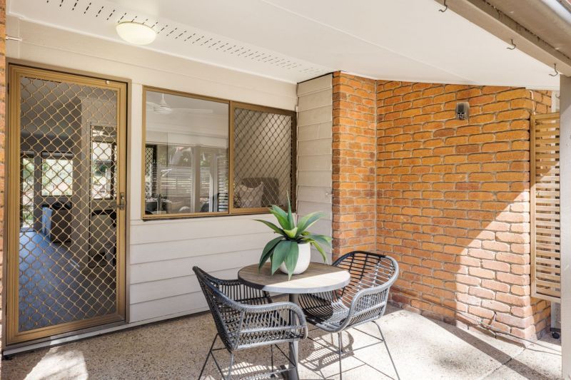 Tranquil studio nestled in lush greenery