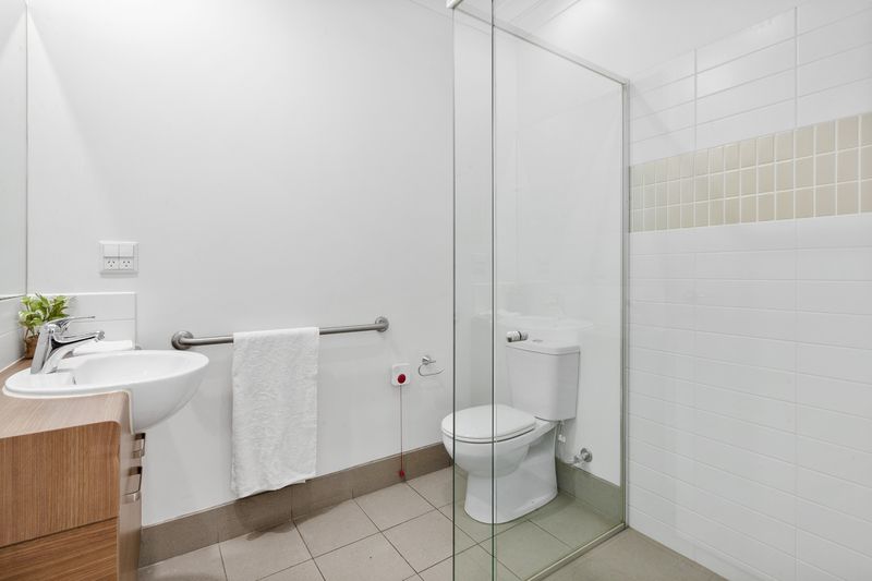 Refreshed Village Villa with Garden and Alfresco Retreat