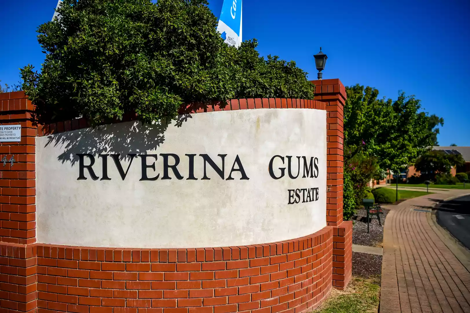 Enjoy living amongst friends in the heart of Wagga