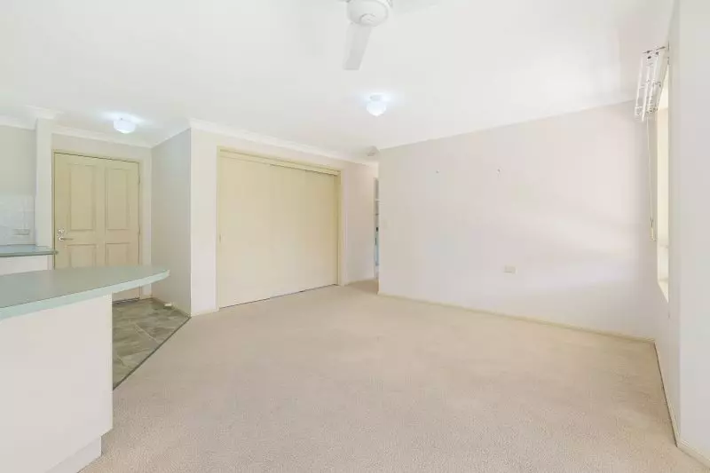 A Connected Lifestyle in a Quiet Village Pocket