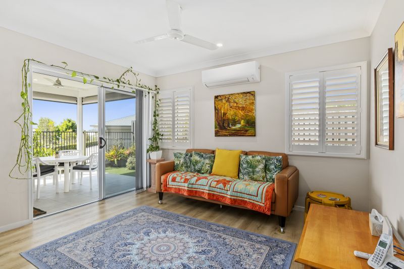 Inviting Corner Haven – Spacious Alfresco