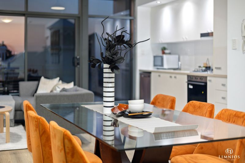 Vibrant Inner City Living!