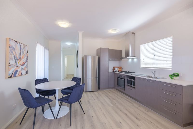 Open plan living outlook over the golf course and surrounding farmland