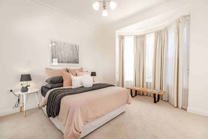 Live in style and prestige by the sea!