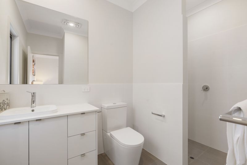 Waterfront 3-bedroom home, Altair Design