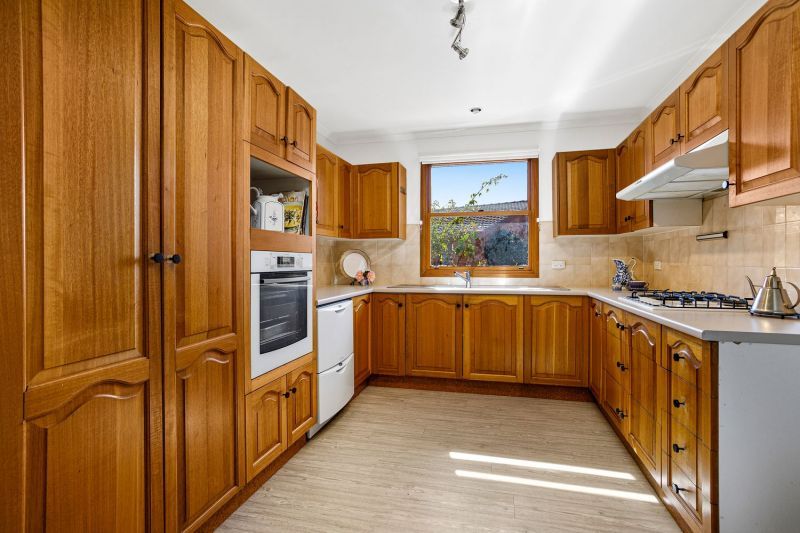 DEPOSIT TAKEN Golf course views