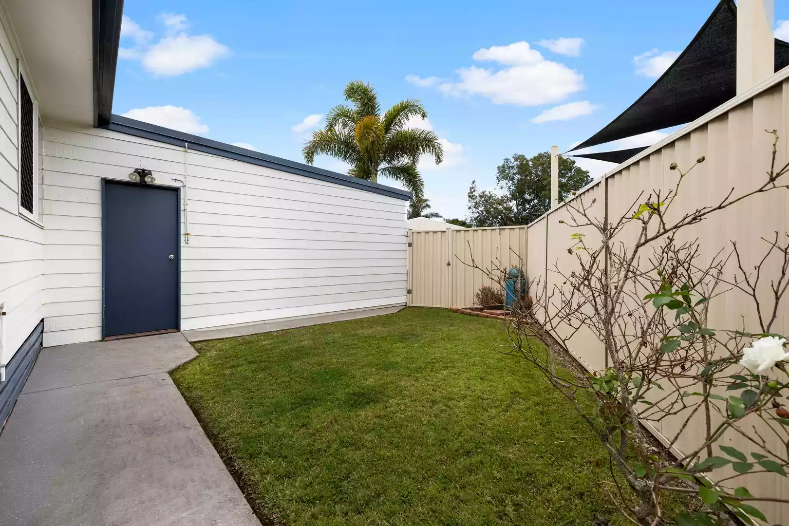 Beautifully presented property with Double Garage, fresh paint and DOG Friendly too.