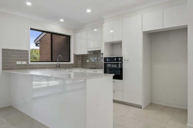 North-Facing Garden Villa with Stylish Renovation
