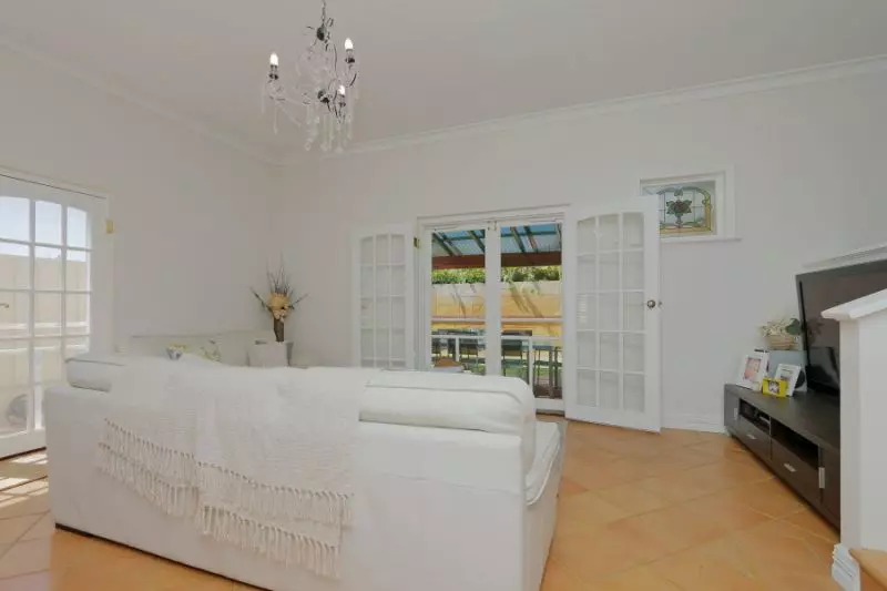 Cool Character on Cooper!