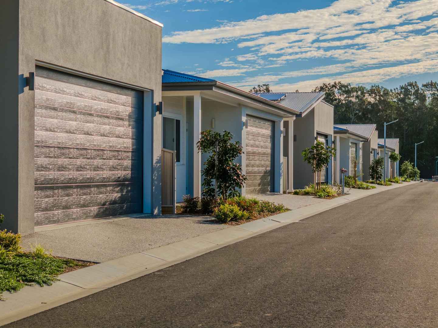Contemporary coastal living
