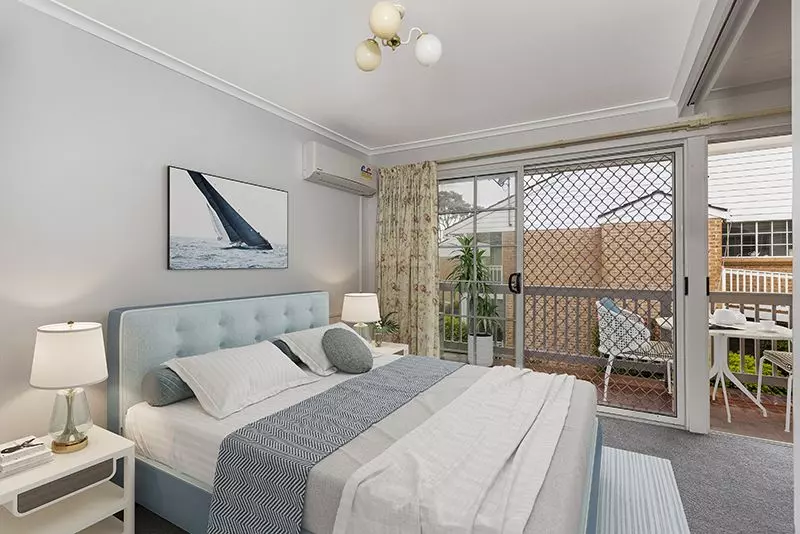 Beautifully presented serviced apartment with chef-prepared meals and cleaning included!