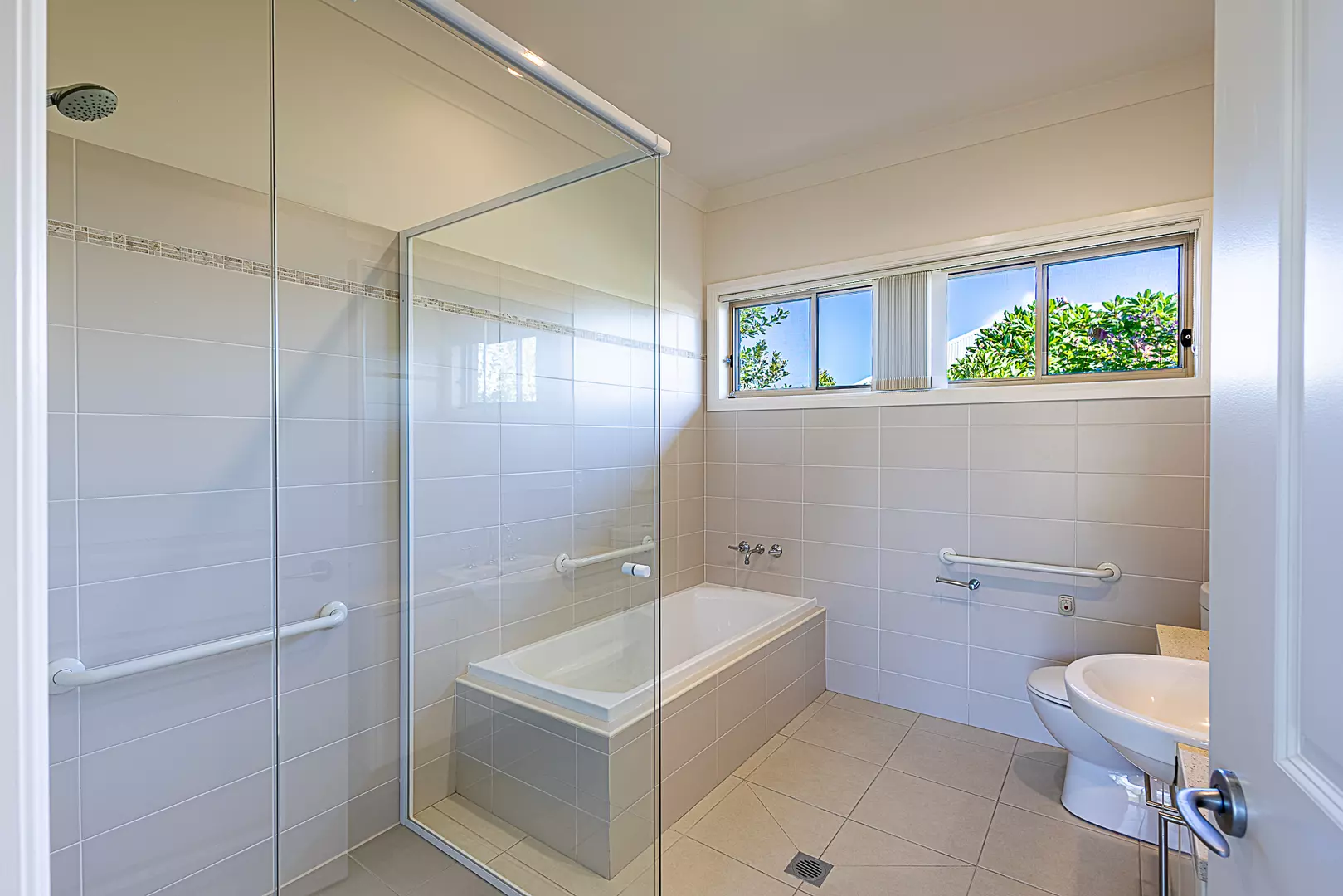 Monet A- by Palm Lake Resort Tea Gardens