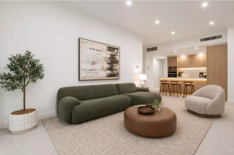 Spacious three-bedroom apartment with garden views