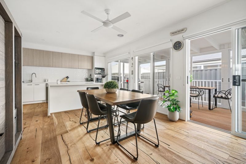 Lifestyle Communities Meridian - Bright, stylish & sustainable