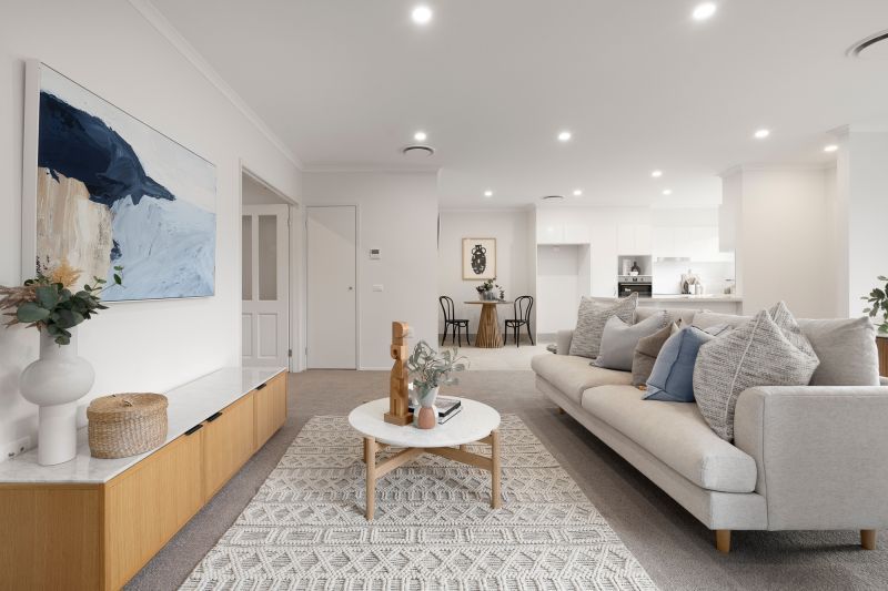 Beautifully refurbished two-bedroom plus study