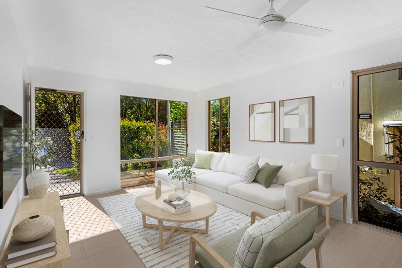 Ground-floor 2-bedroom villa