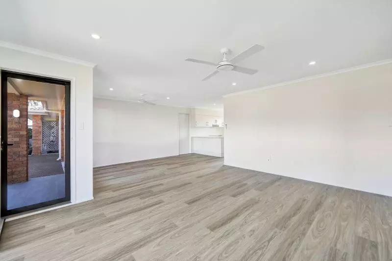 Soothing ocean sounds and coastal breeze!