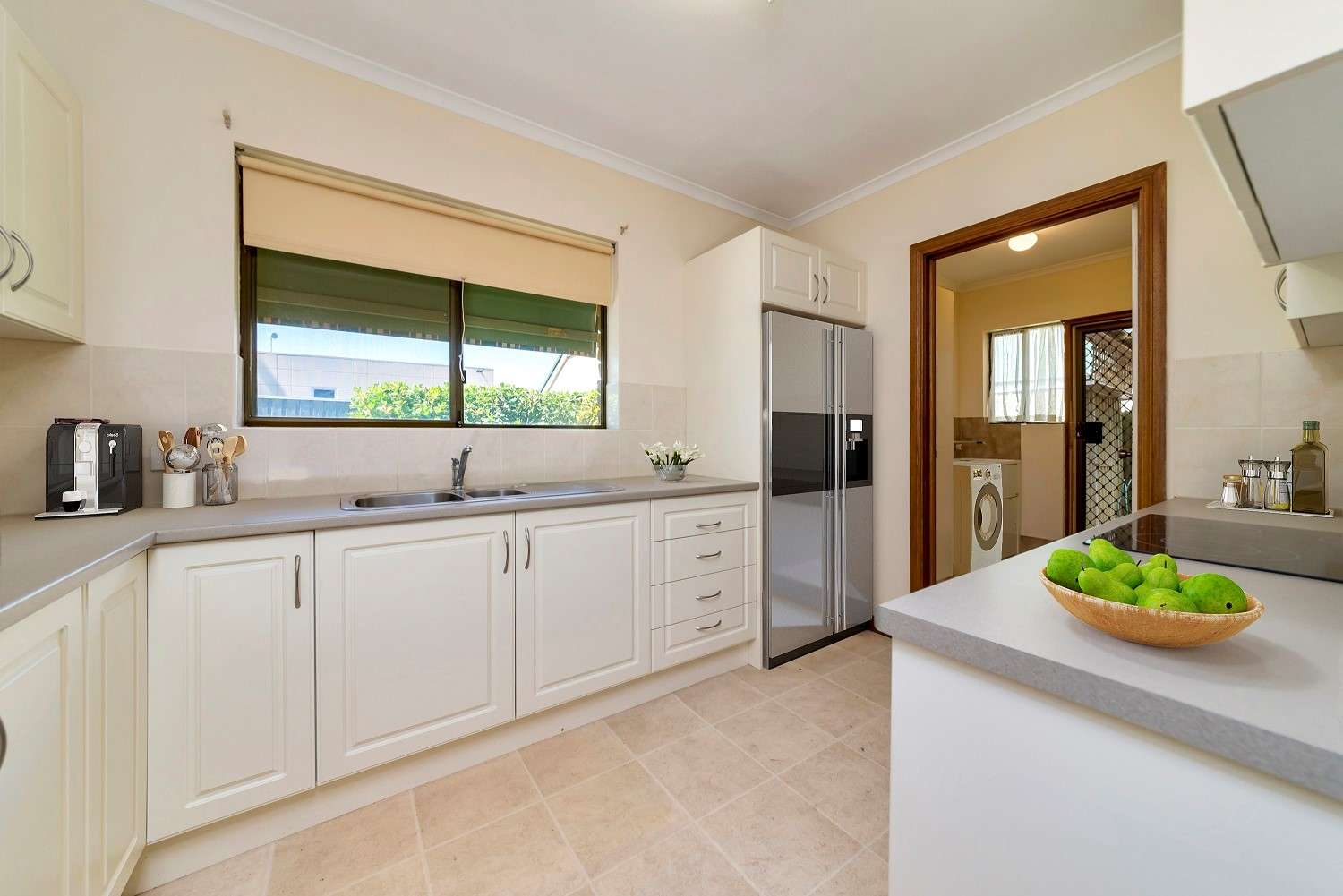 Two Bedroom - Easy Walk to Main Street