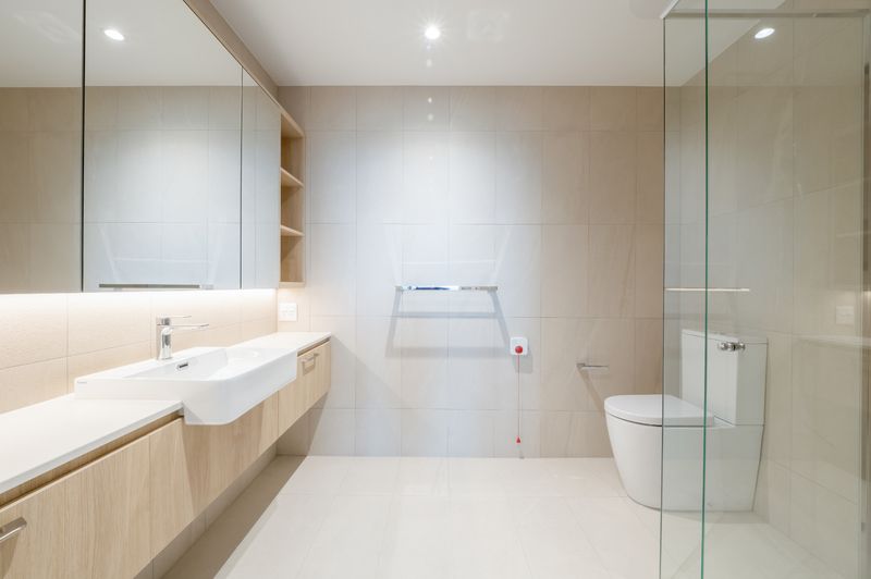 Sophisticated Living with Northern Light and Premium Inclusions