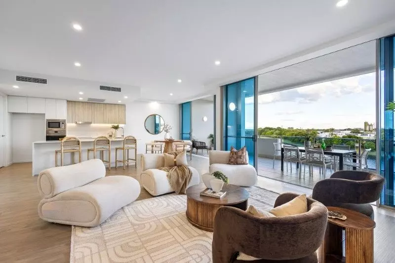 127 Grand Penthouse