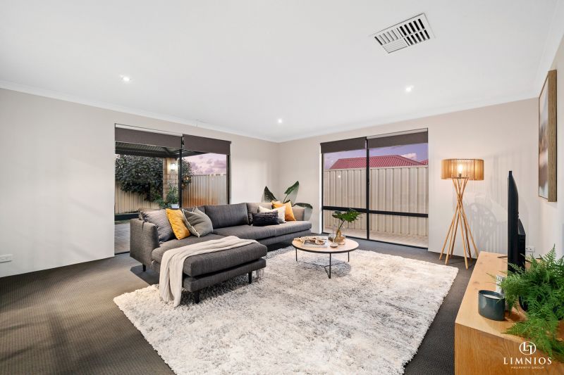 Super Spacious Family Living!