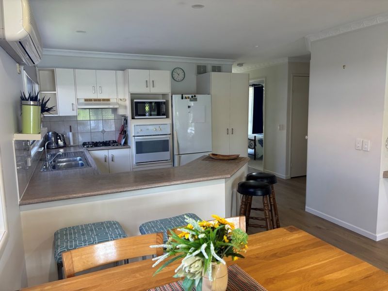 Relaxed Lakeside Living