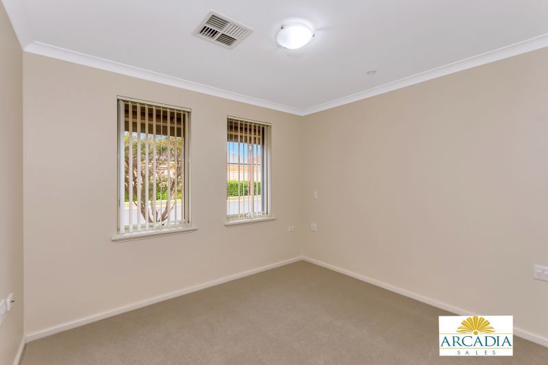 Arcadia Waters Mandurah - Lovely 2 Bed 2 Bathroom, Plus Study