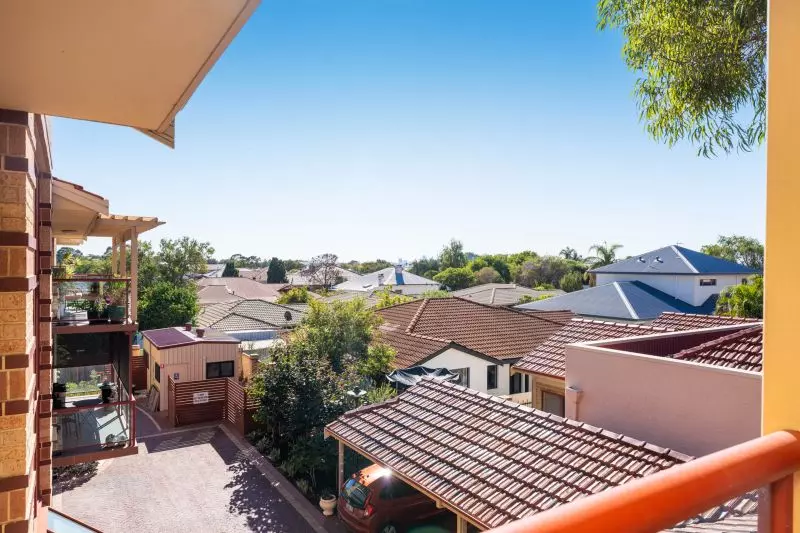 A Beautifully Appointed Home